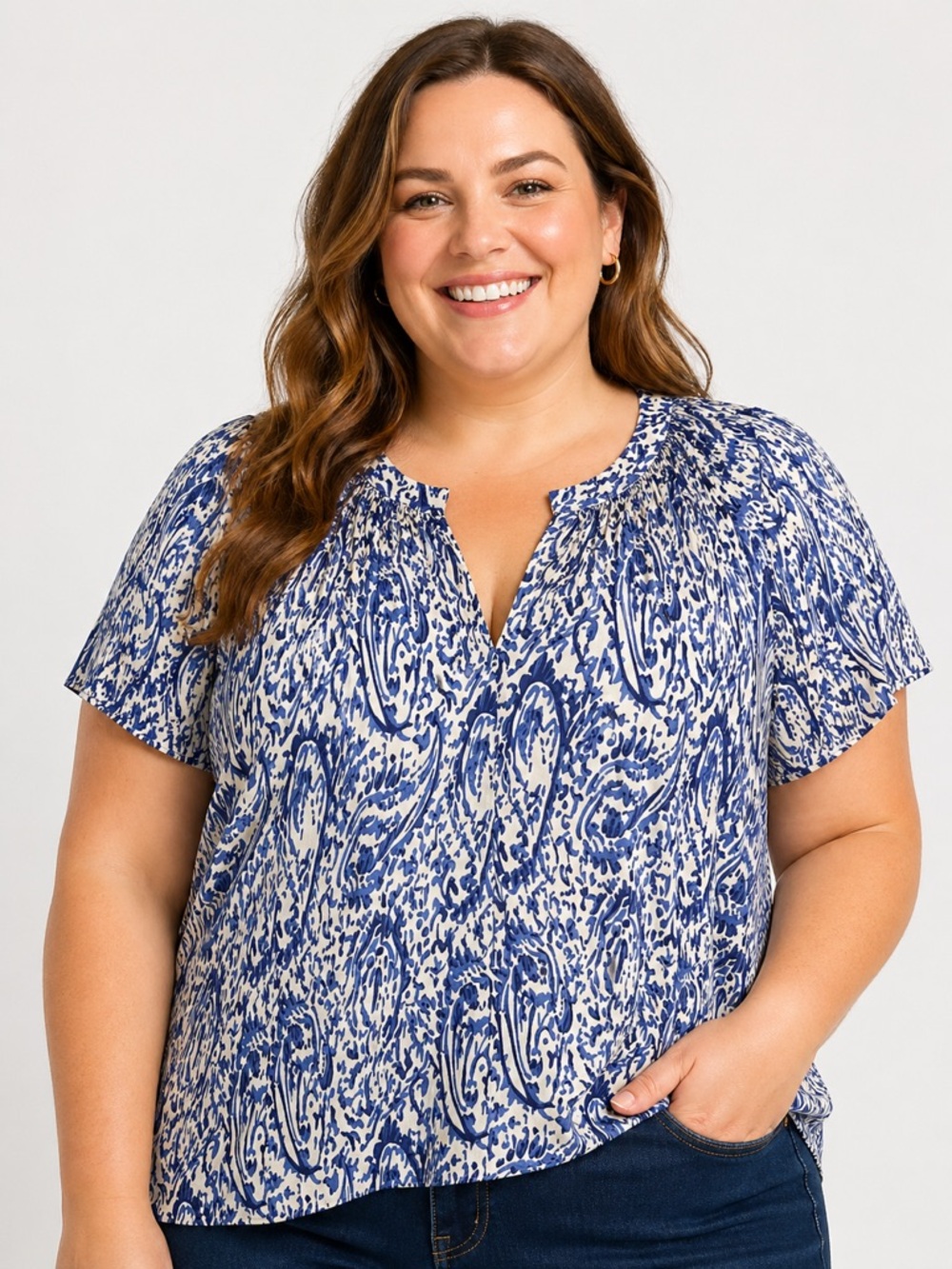 Tahari Women’s Plus-Size 1X Blue and White Paisley Short-Sleeve Flowy Blouse